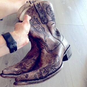 Women Ariat Boots Booties 10009529 7.5B Taupe